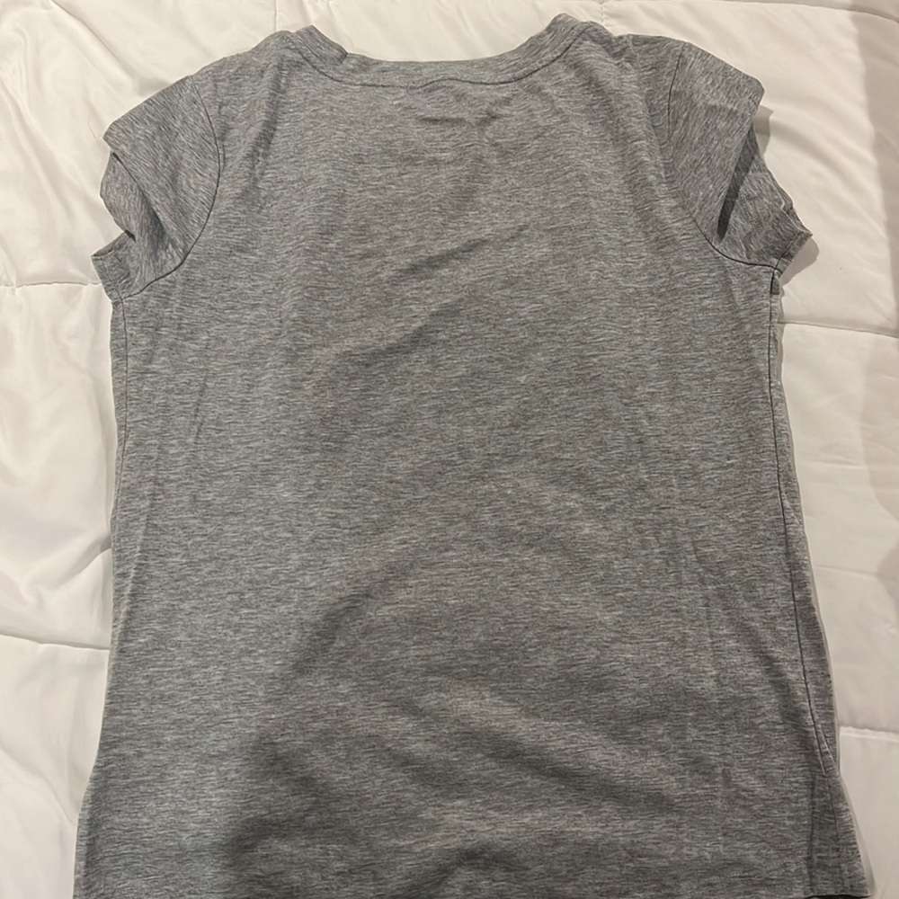 Workout top! - Picture 2 of 2
